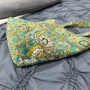 NWOT Vera Bradley Peacock Large Backpack RETIRED pattern Blue and Green VERA BRADLEY Medium Traveler Bag Weekender - Peacock on  main image 3